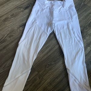 Calia Leggings by Carrie Underwood size medium